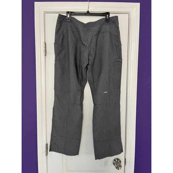 FIGS Kade Cargo Scrub Pants FW4300 GPT Graphite Gray Women's Size Large NWT - Picture 6 of 10